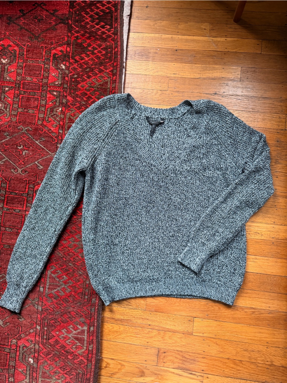 BCBGMaxAzria Gray Knit V-Neck Sweater